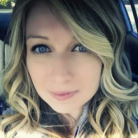 Meet your Posher, Rita - Picture 1 of 1